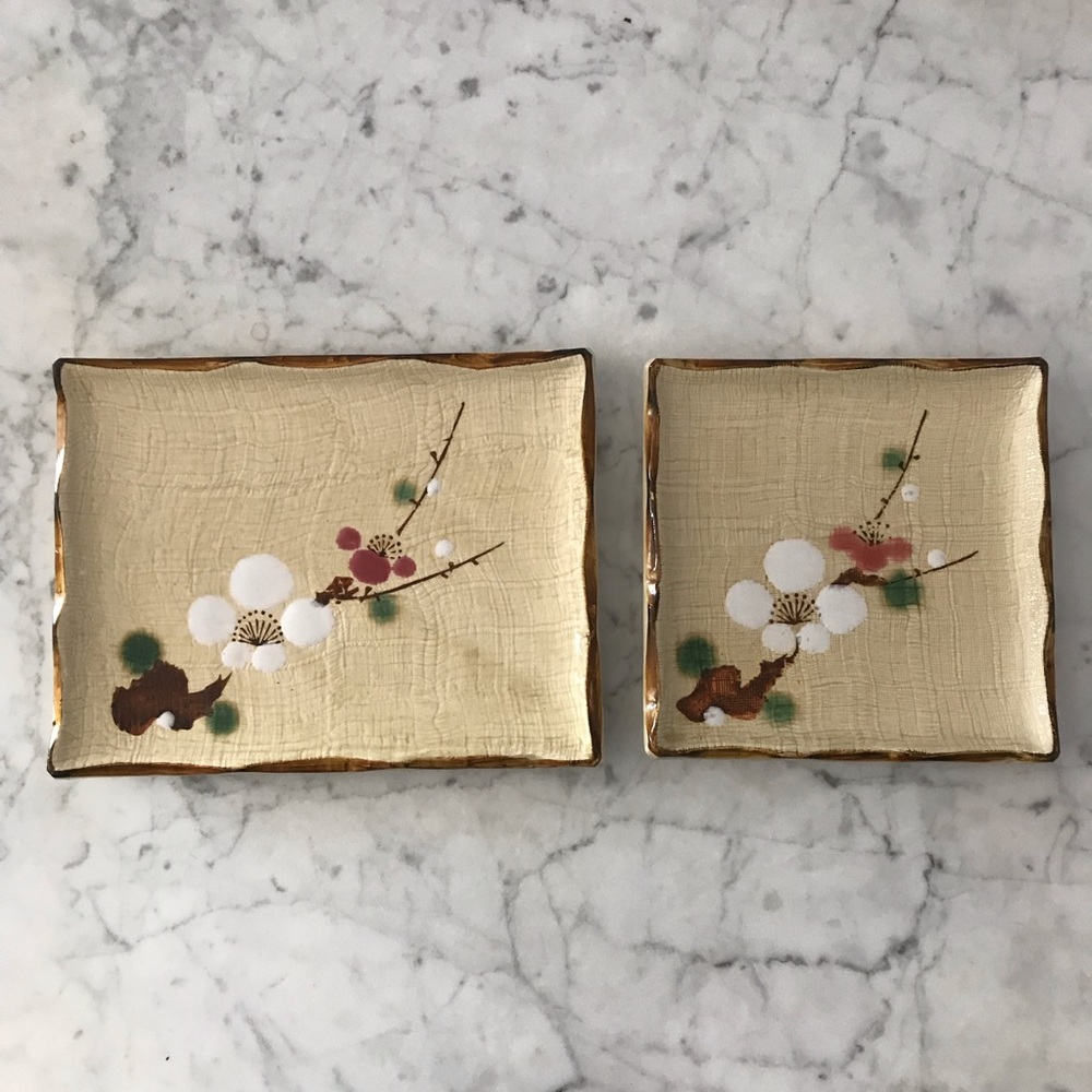 Decorative Japanese Plate Set - Picture 2 of 5